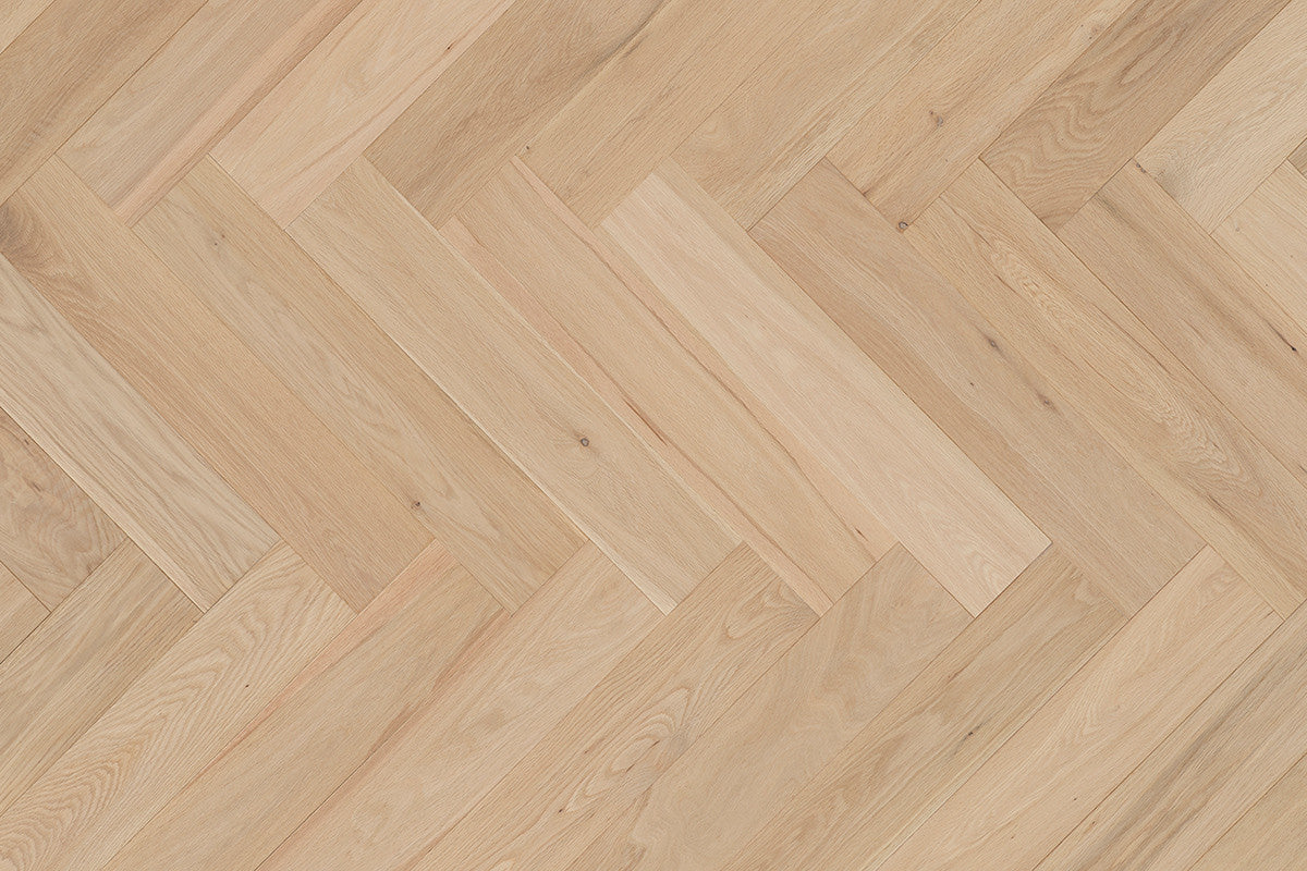 Riga Herringbone Invisible