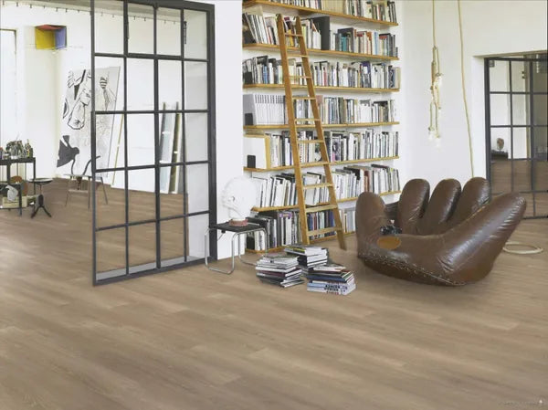 Laminaat Classic 1050 Eiken Skyline parelgrijs Natuurmat str. landhuisvloer