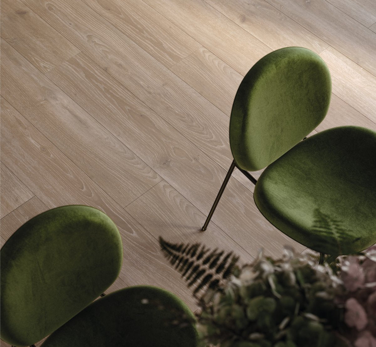 Laminaat Classic 1050 Eiken Skyline parelgrijs Natuurmat str. landhuis v-kant