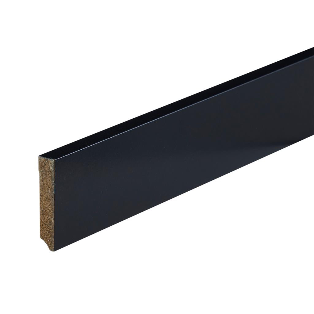Gelakte plint Amsterdam 70x15 zwart