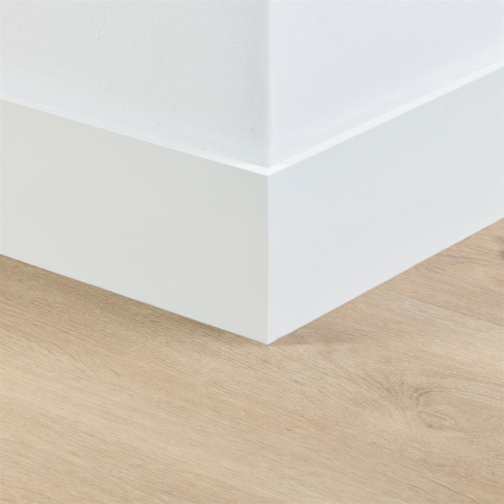 Gelakte plint Amsterdam 120x9 wit