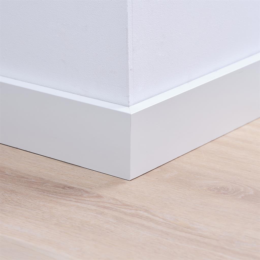 Renovatieplint Amsterdam 90x18 wit