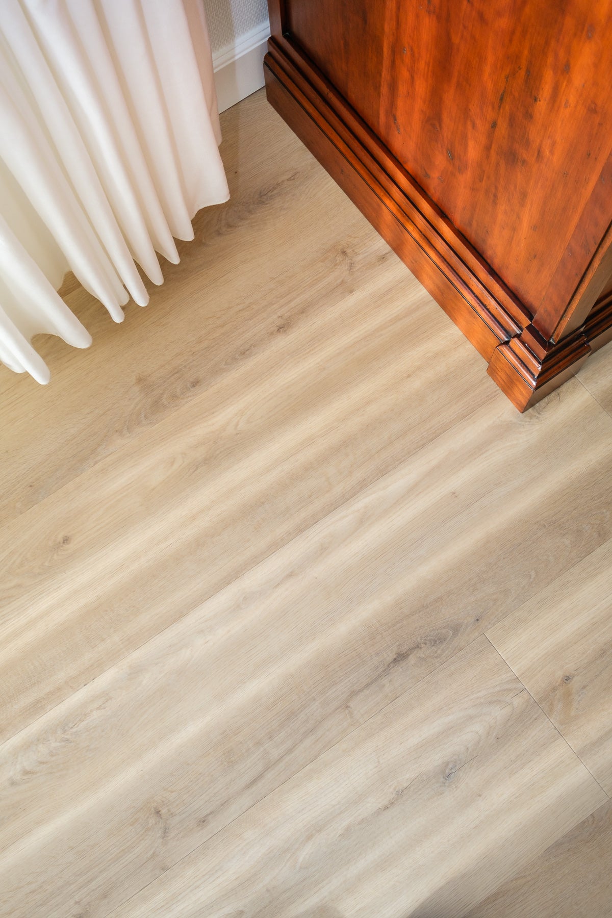 Palazzo 720 | Rigid Click